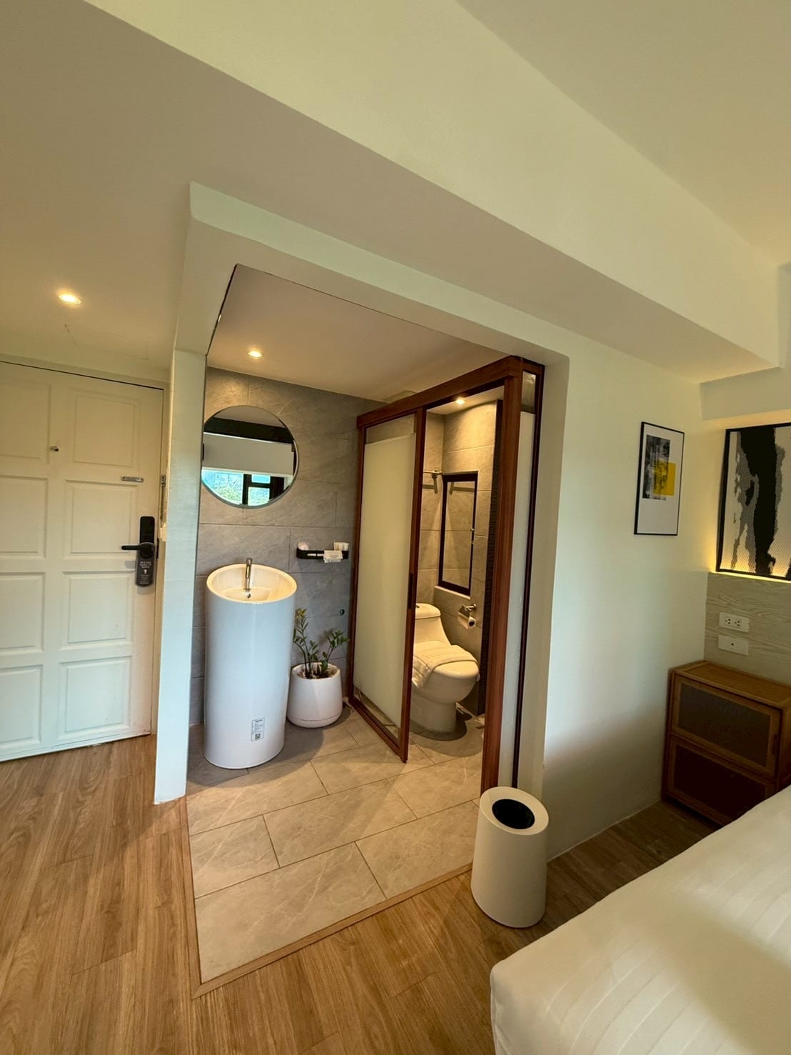 ห้อง Deluxe วิวเมือง พร้อมเตียงคิงไซส์ - Zayn Hotel พร้อมพงษ์